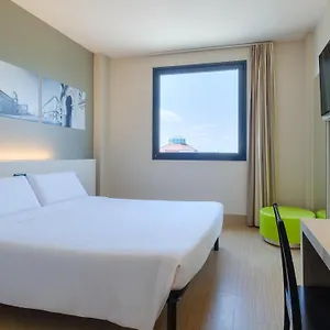 3* Otel B&B Hotel Ferrara